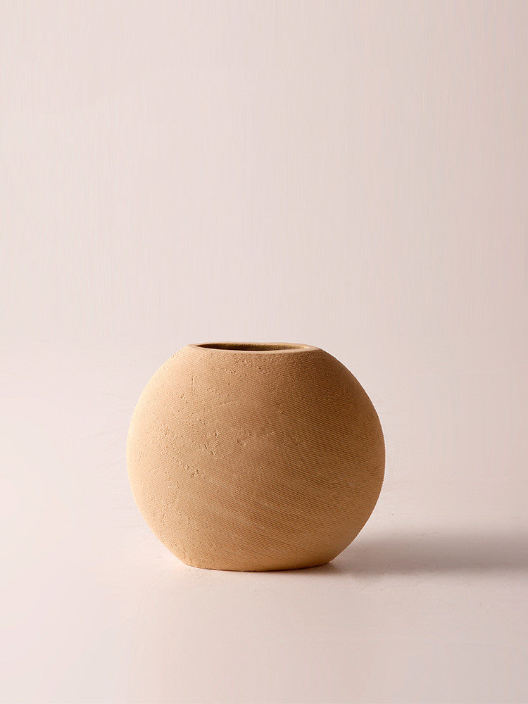 Curved Earth-Tone Nordic Vase